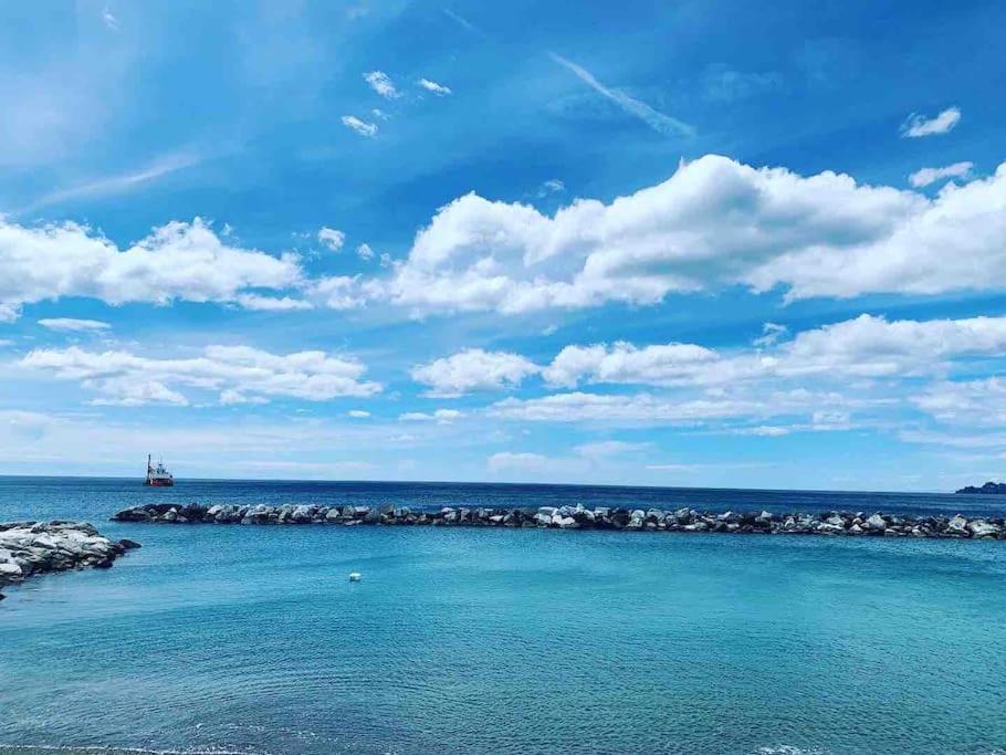 Liguria- Chiavari: A Trenta Passi Dal Mare Kültér fotó